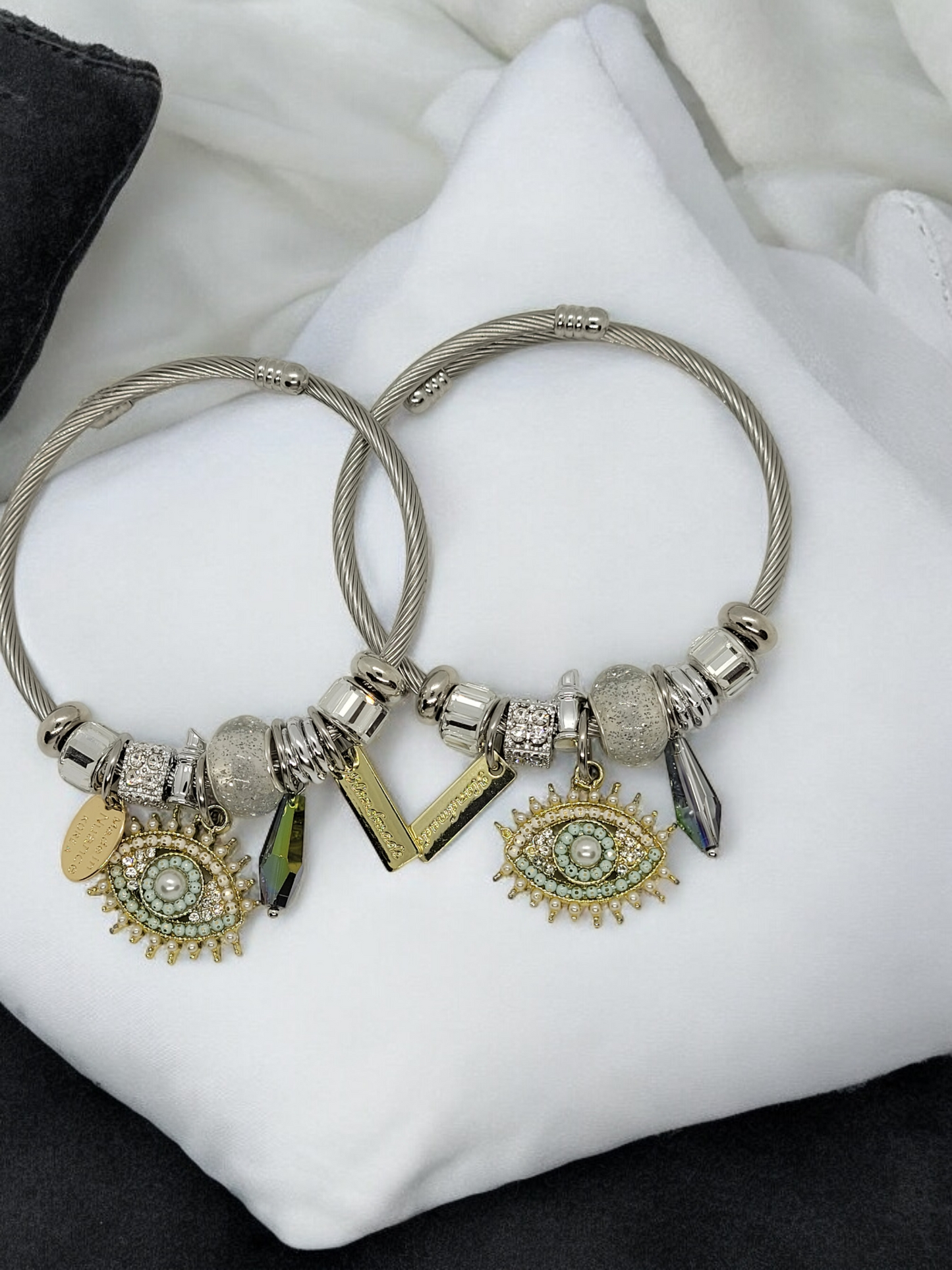 Sliver Evil Eye Bracelet in Green & Gold