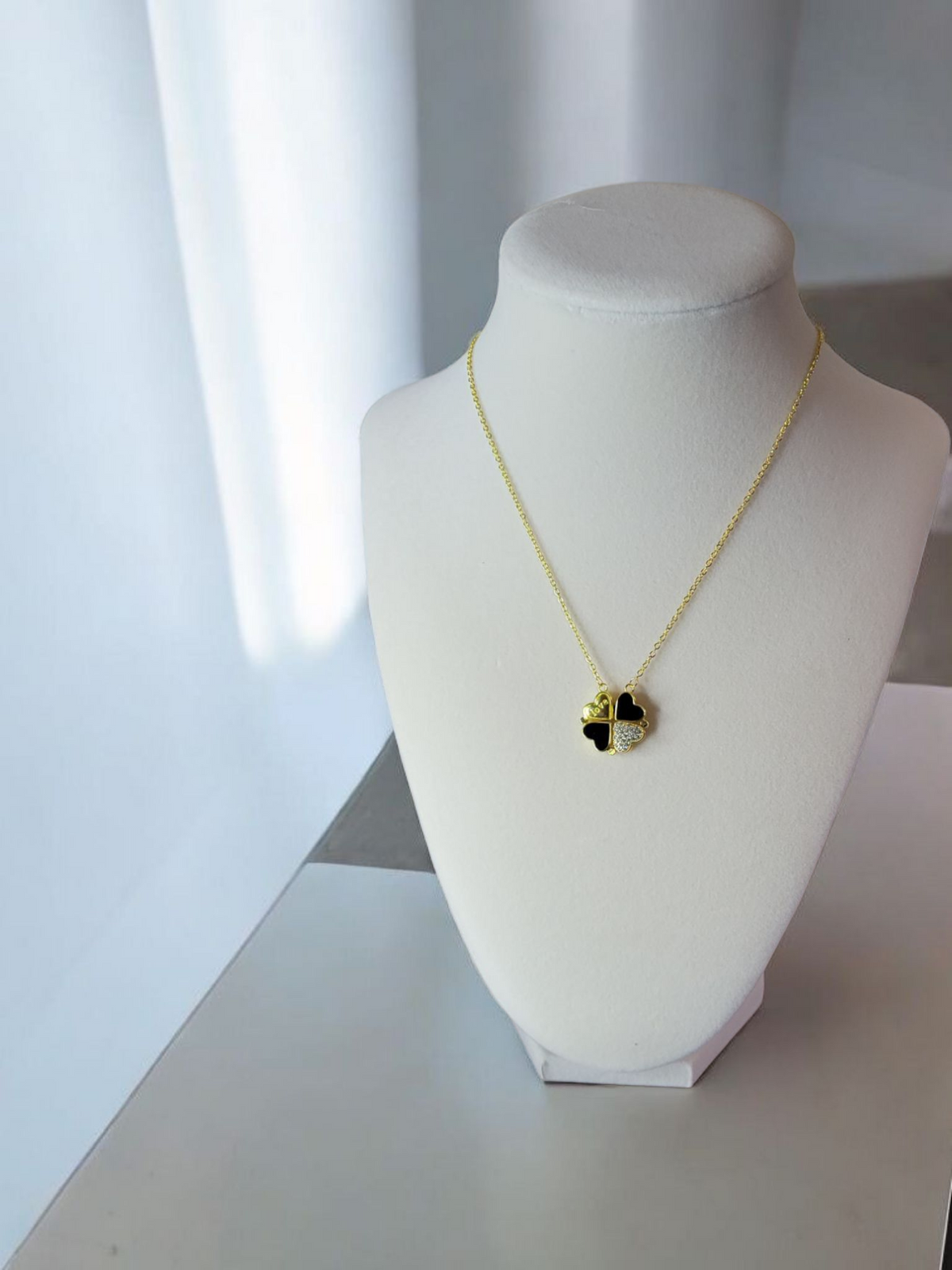 Black & Gold Heart Magnetic Love Necklace