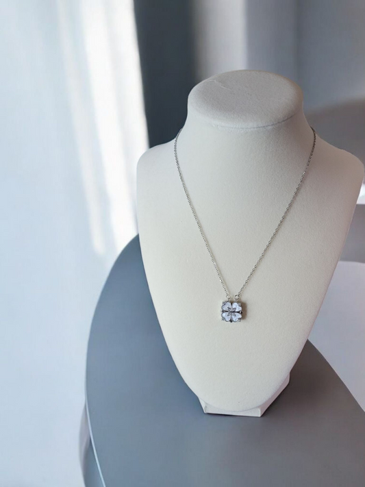 Sliver on Sliver Heart Magnetic Necklace