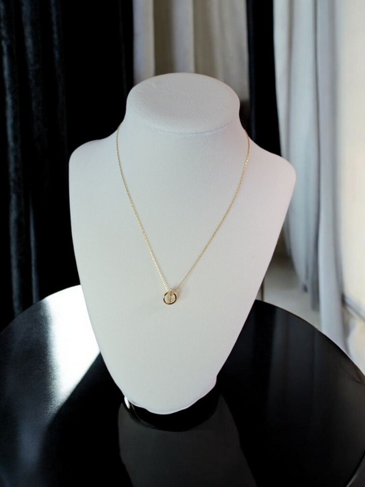 925 Sterling Silver interlock Ring Pendant Necklace