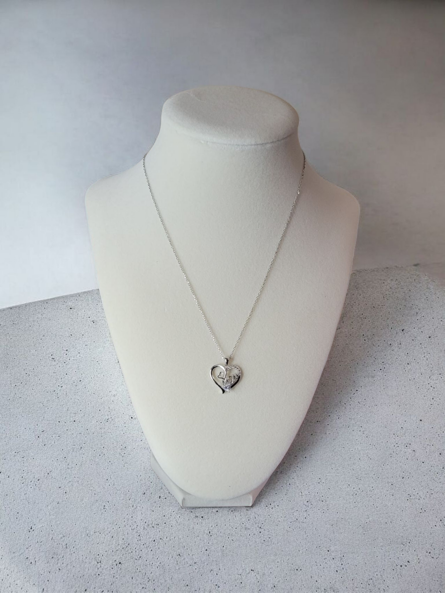 925 Sterling Silver Mom Necklace