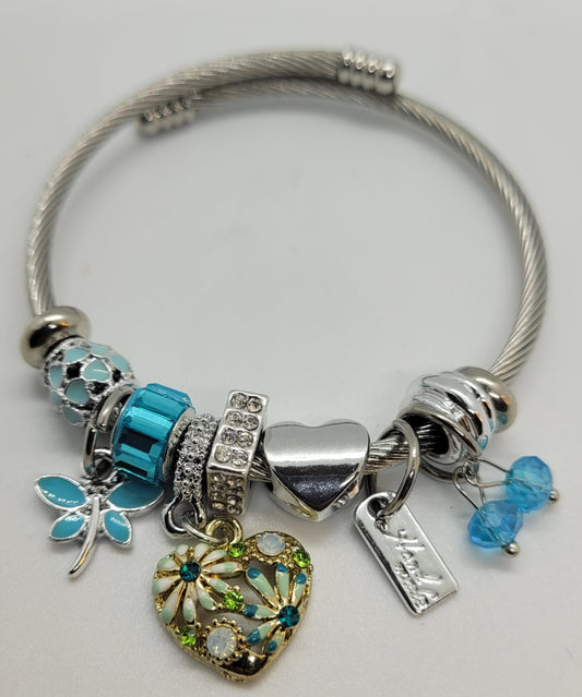 Heart flower bracelet